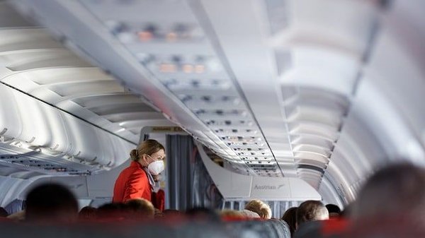 Quels sont les avantages d’engager une agence d’hôtesses ?